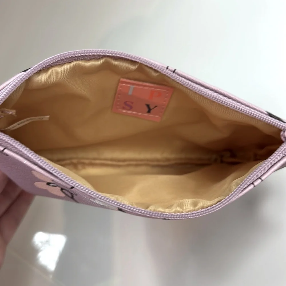 Ipsy Glam Pink Floral Cosmetic Makeup Beauty Bag April 2020